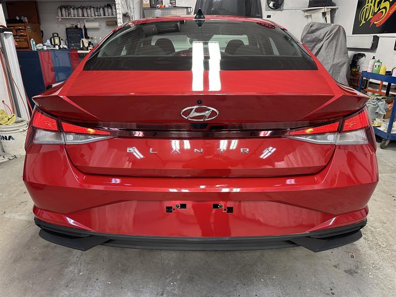 hyundai Elantra 2022 - 17