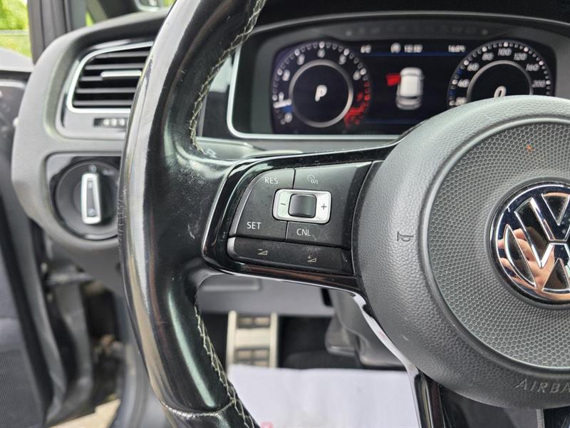 volkswagen Golf R 2018 - 12