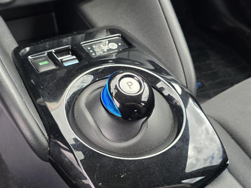 nissan LEAF 2023 - 18