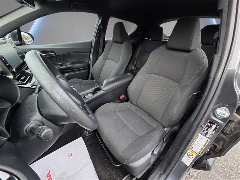 toyota C-HR 2019 - 21