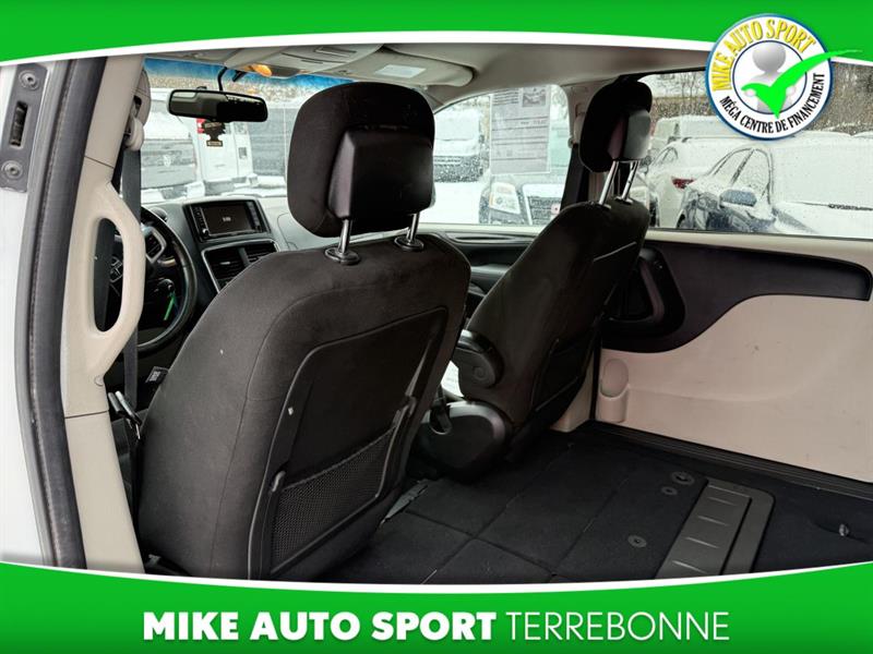 dodge Grand Caravan 2016 - 11