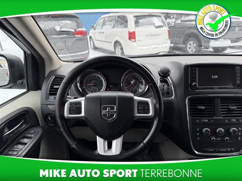 dodge Grand Caravan 2016 - 13