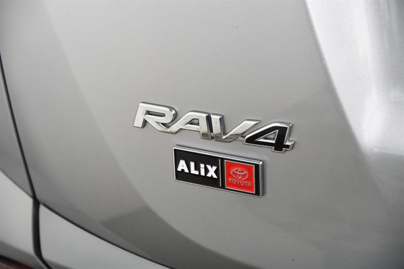 toyota RAV4 2018 - 6