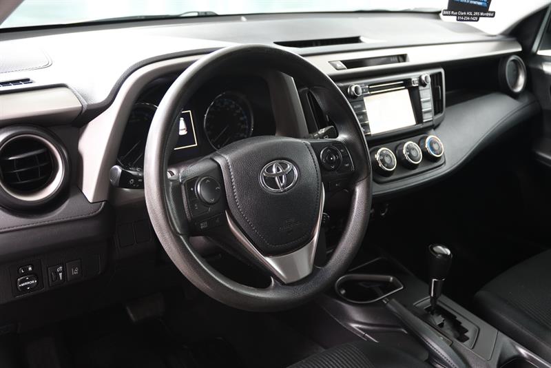 toyota RAV4 2018 - 11