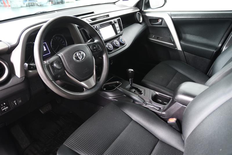 toyota RAV4 2018 - 12