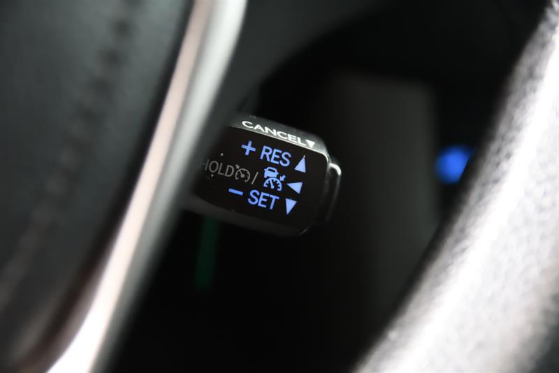 toyota RAV4 2018 - 24