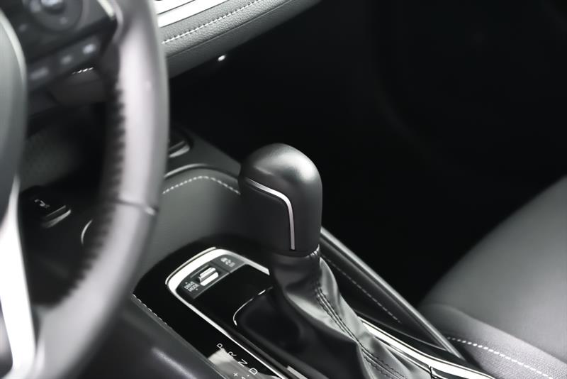 toyota Corolla Hatchback 2024 - 13