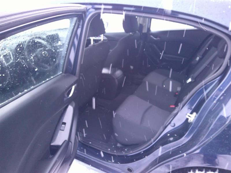 mazda Mazda3 Sport 2018 - 11