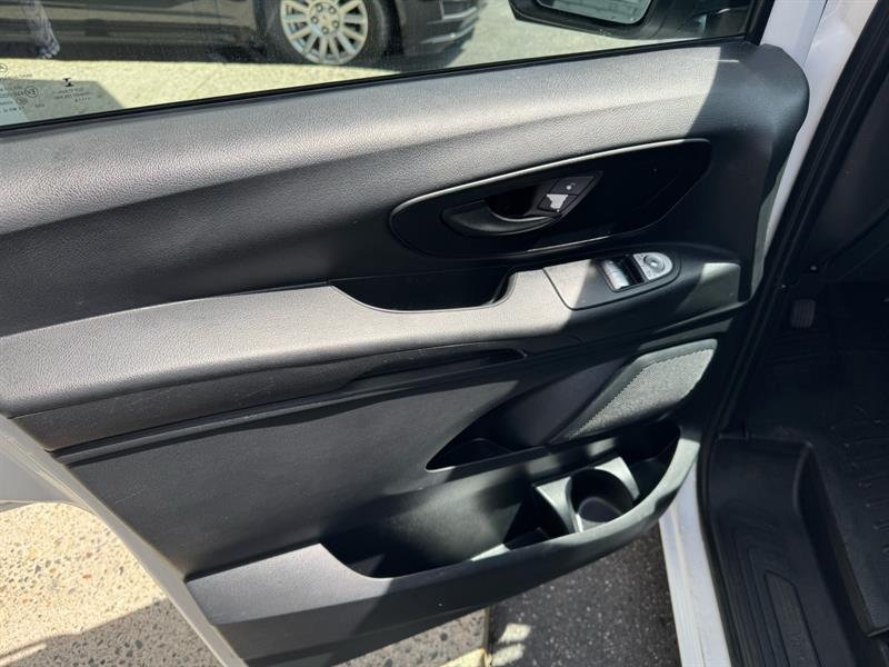 mercedes-benz Metris Cargo Van 2016 - 14