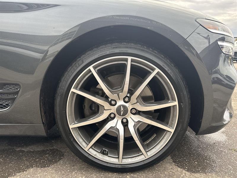 genesis G70 2022 - 11