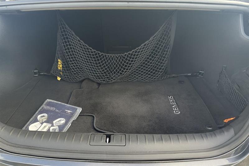 genesis G70 2022 - 35