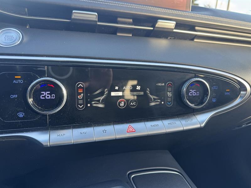 genesis GV70 2022 - 24