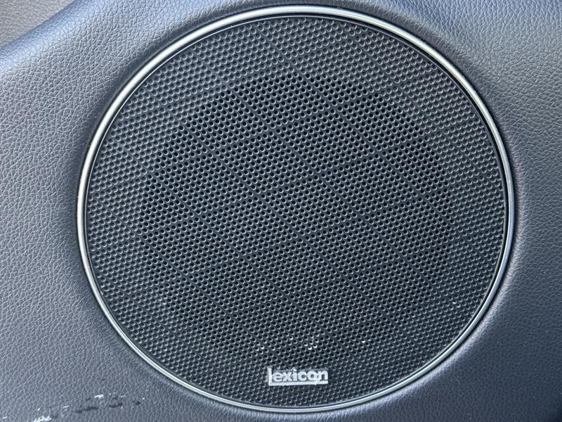 genesis GV70 2022 - 30