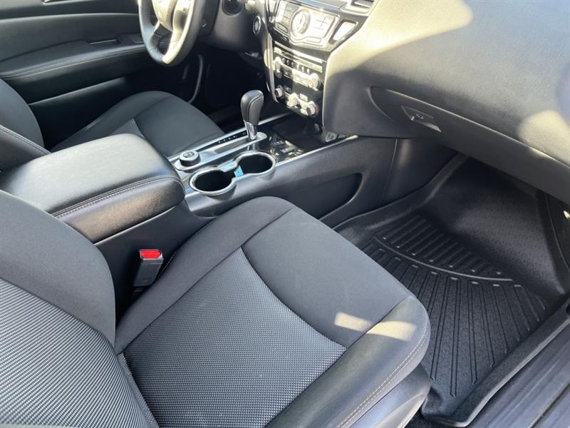 nissan Pathfinder 2020 - 20