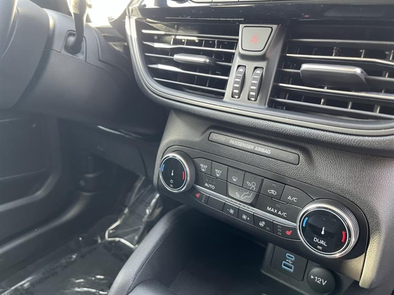 ford Escape 2023 - 35