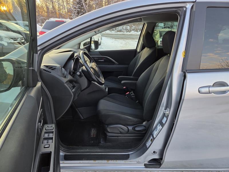 mazda Mazda5 2014 - 11