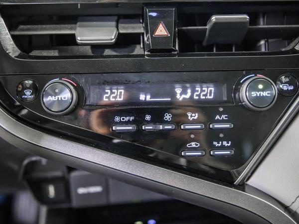 toyota Camry 2021 - 22