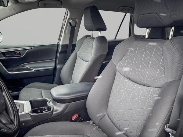 toyota RAV4 2022 - 8