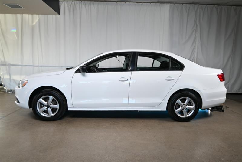 2013 Volkswagen Jetta - Image 8