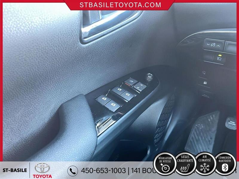 toyota Prius Prime 2018 - 13