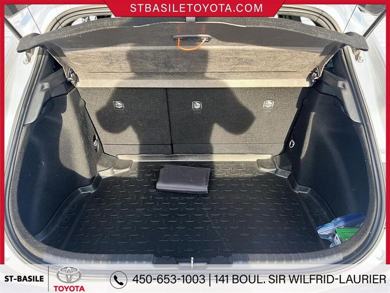 toyota Corolla Hatchback 2022 - 11