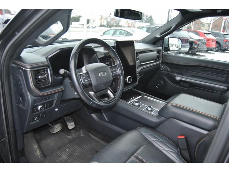 ford Expedition 2022 - 13