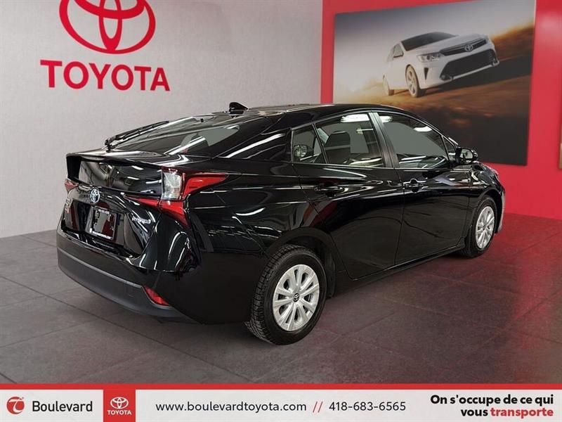 toyota Prius 2022 - 4