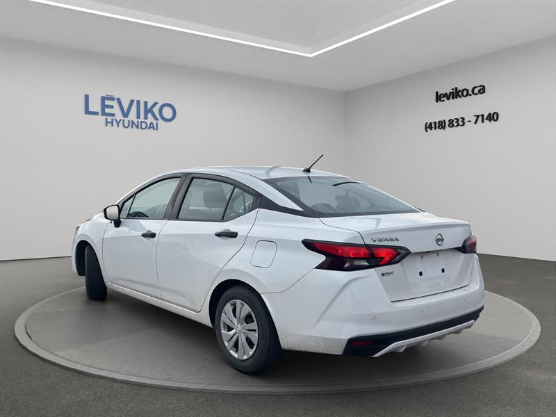 nissan Versa 2021 - 3