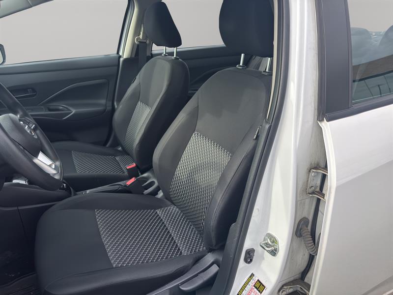 nissan Versa 2021 - 10