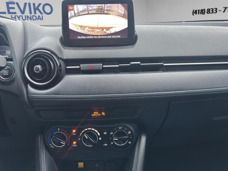 toyota Yaris Hatchback 2020 - 15