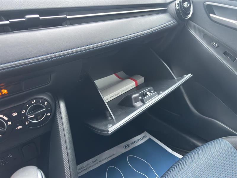 toyota Yaris Hatchback 2020 - 20