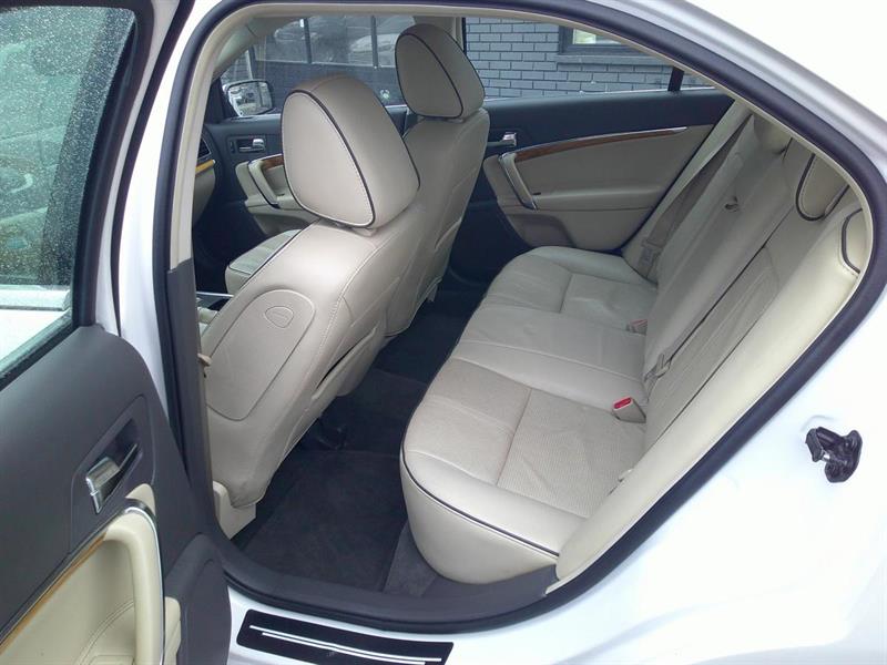 lincoln MKZ 2010 - 11