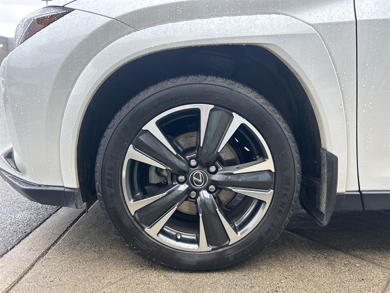 lexus UX 2023 - 21