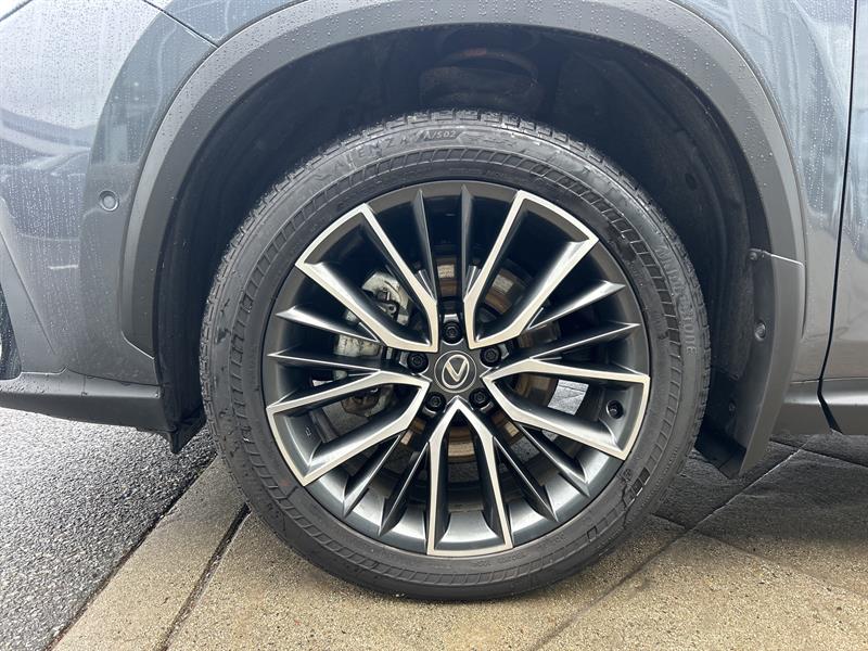 lexus NX 450H+ 2025 - 21