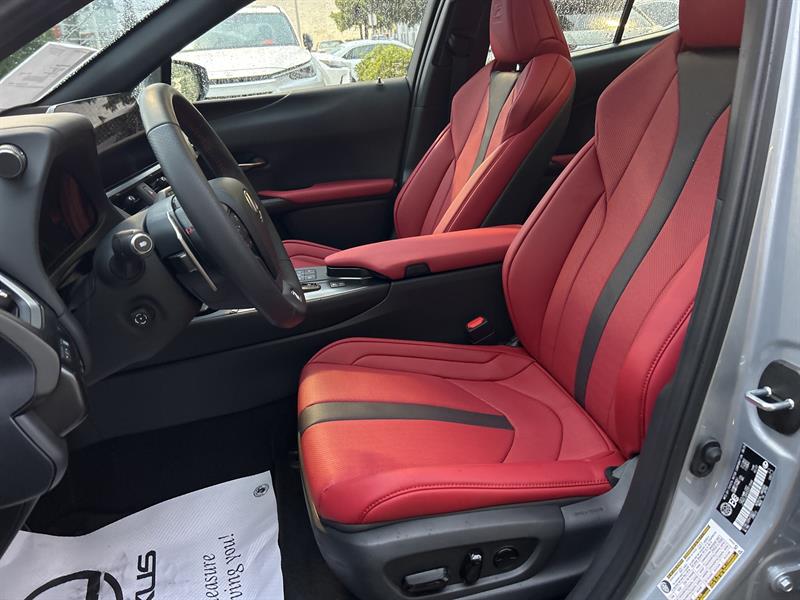 lexus UX 2025 - 17