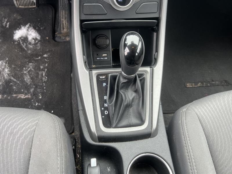 hyundai Elantra 2016 - 12
