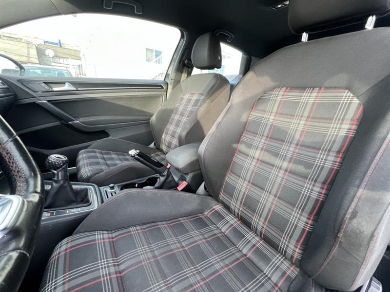 volkswagen Golf GTI 2015 - 19