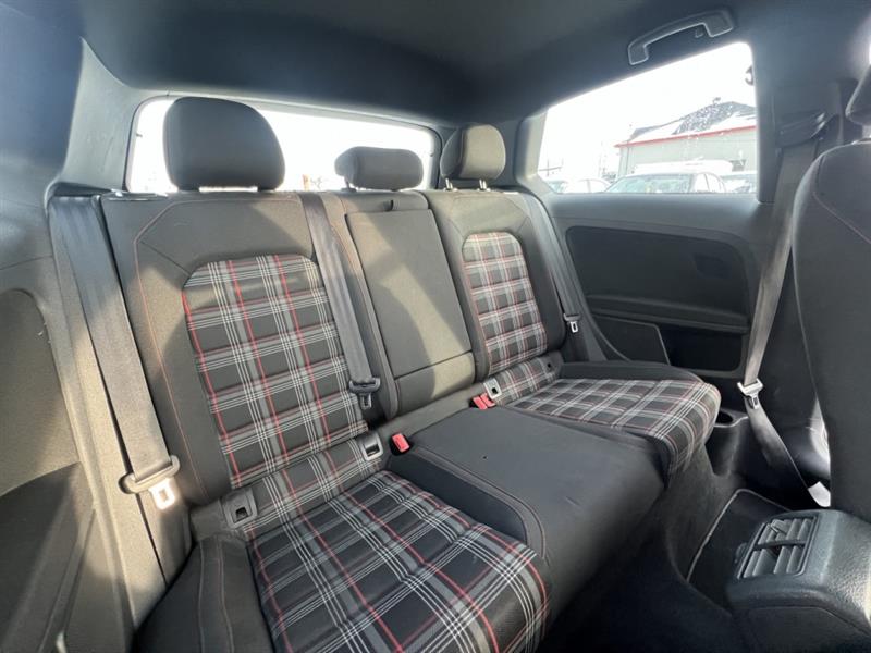 volkswagen Golf GTI 2015 - 23