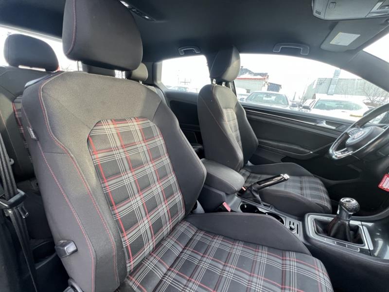 volkswagen Golf GTI 2015 - 24