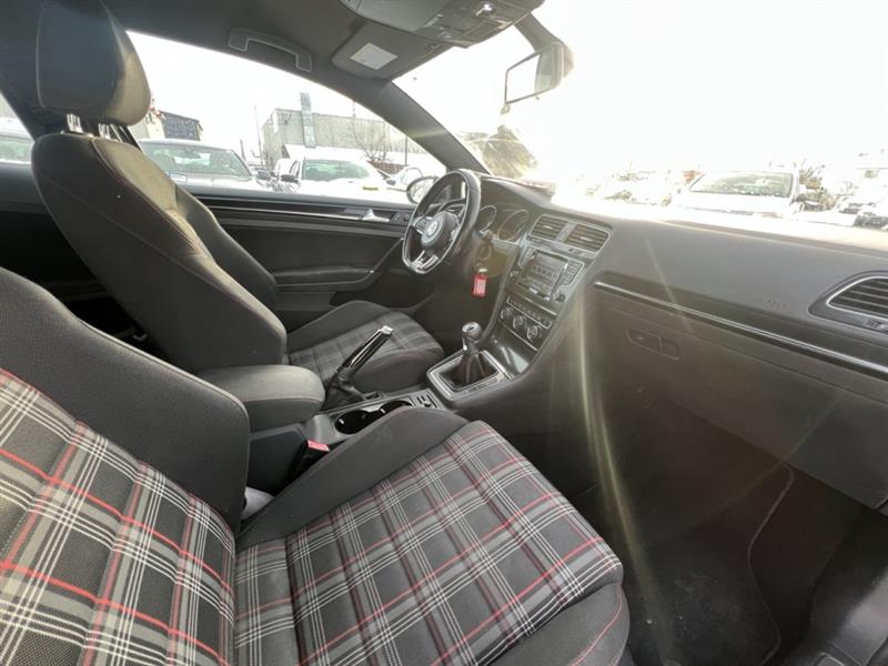 volkswagen Golf GTI 2015 - 25