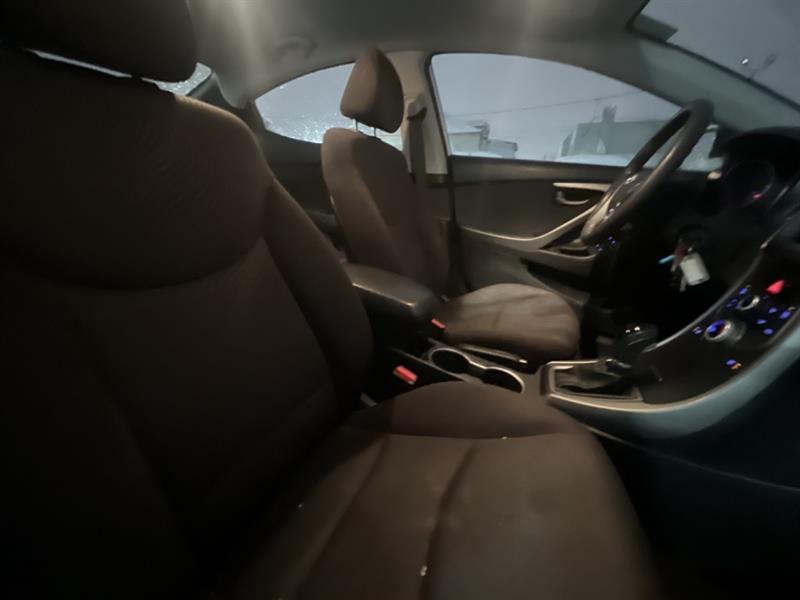 hyundai Elantra 2016 - 28