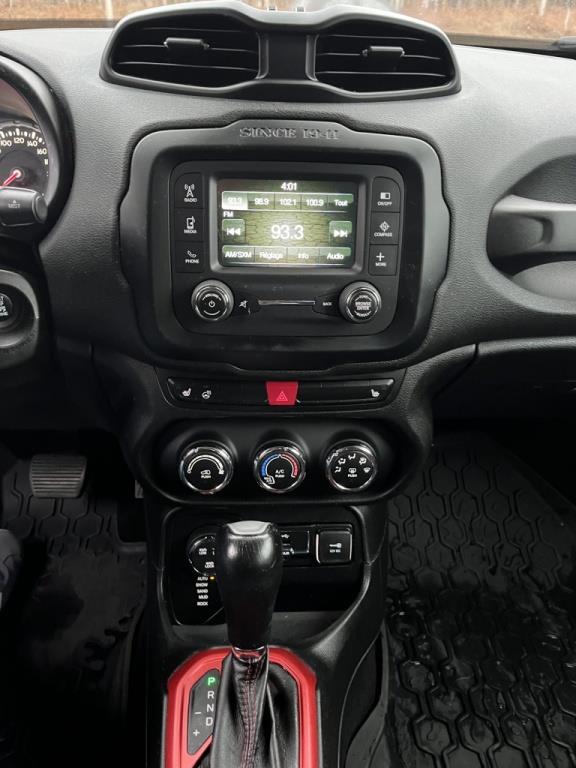 jeep Renegade 2015 - 23