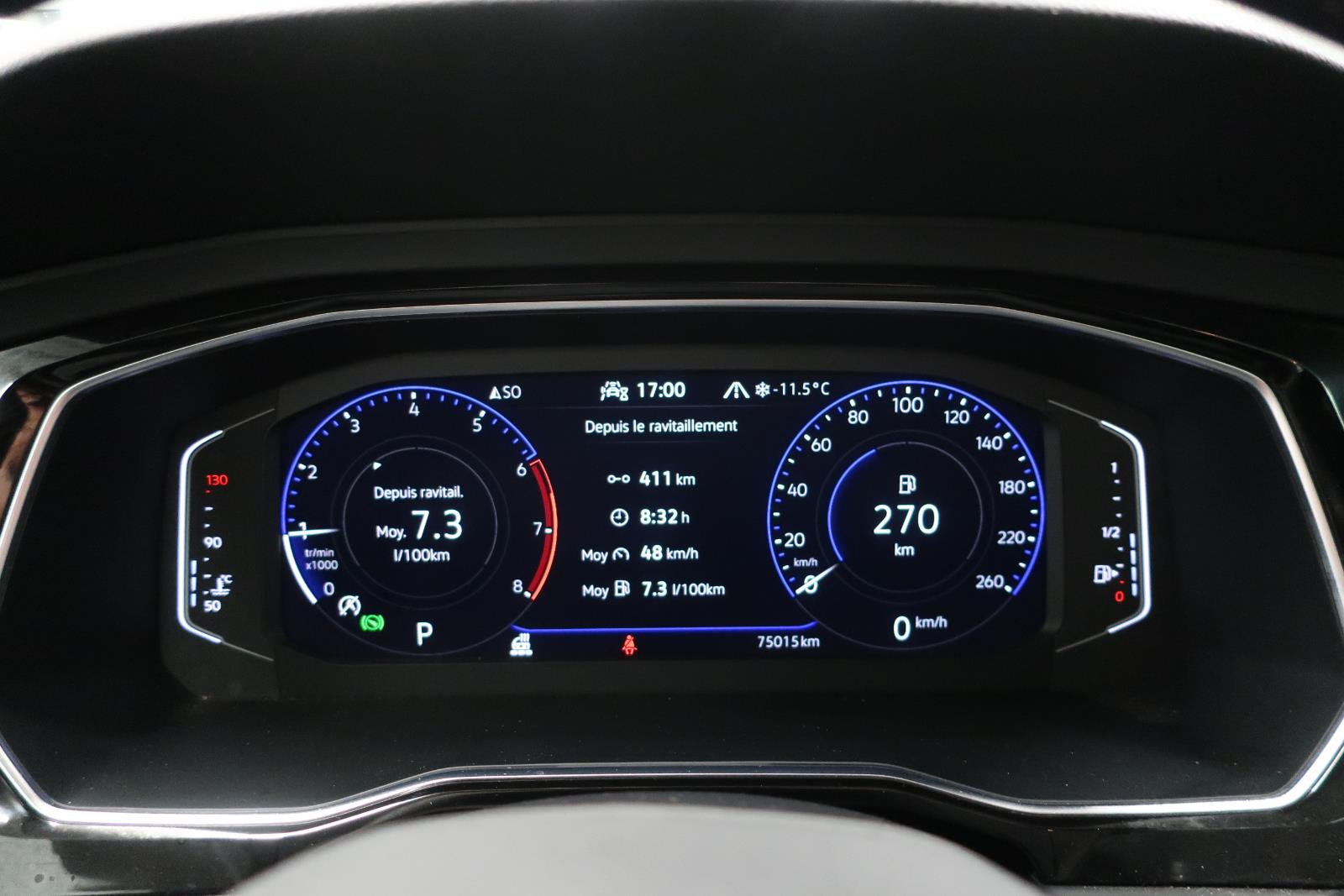 volkswagen Jetta 2023 - 19