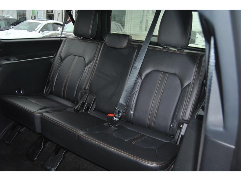 2022 Ford Expedition - Image 9