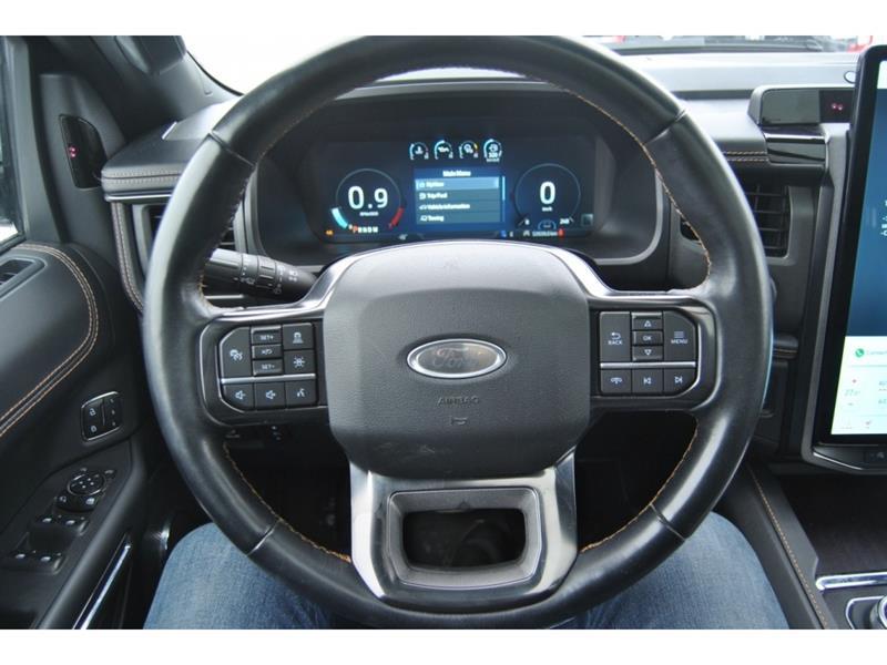 2022 Ford Expedition - Image 14