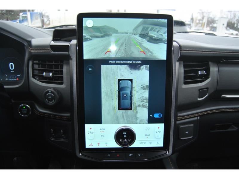 2022 Ford Expedition - Image 18