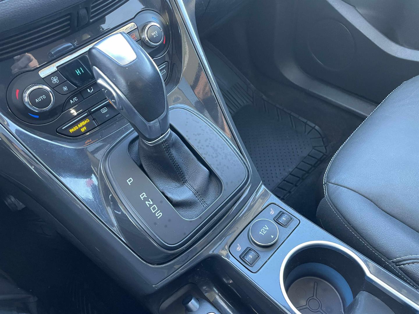 ford Escape 2015 - 10