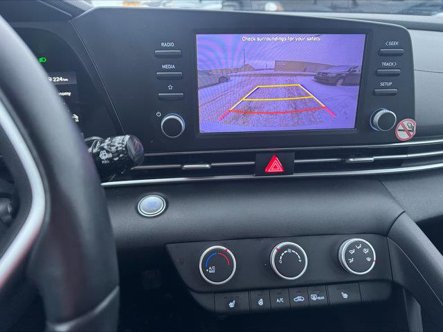 hyundai Elantra 2023 - 17