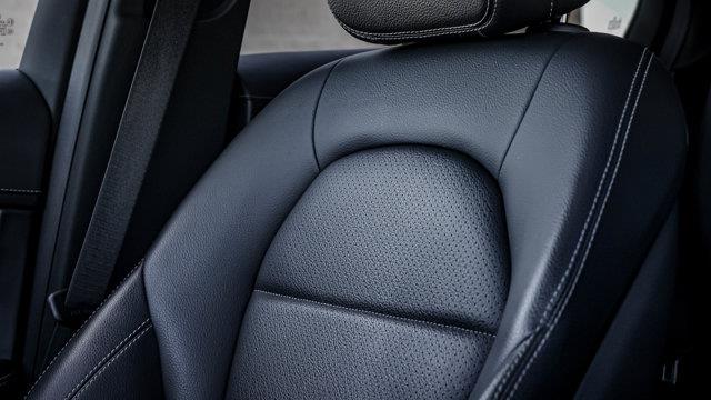 mercedes-benz GLC 2023 - 27