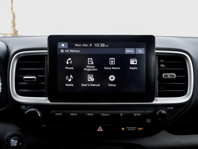 hyundai Venue 2023 - 25